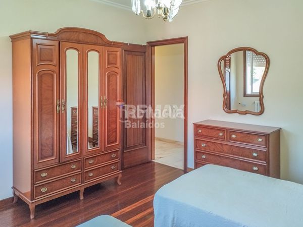 Foto cff0093a-57b7-49fe-88b5-a1662d8bb78c. Casa amb calefacció aparcament a Tomiño