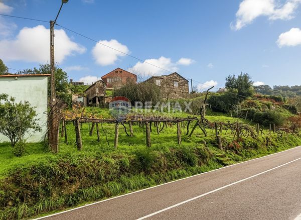 Foto 7132fae9-221f-407c-a0f4-65dd1a84b887. Casa amb aparcament a Gondomar