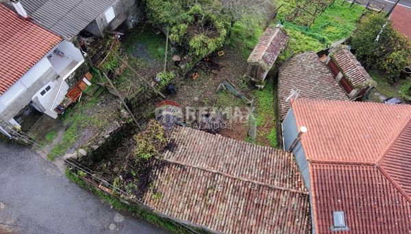 Foto 7aa8deb4-33f3-415a-8f5a-3fa91e396ea7. Casa amb aparcament a Gondomar