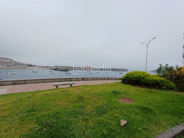 Foto baa2dd66-8f97-4e59-bf00-c58872f68ff6. Pis amb xemeneia calefacció a Guarda (A)