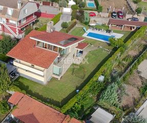 Chalet  Camiño de mide