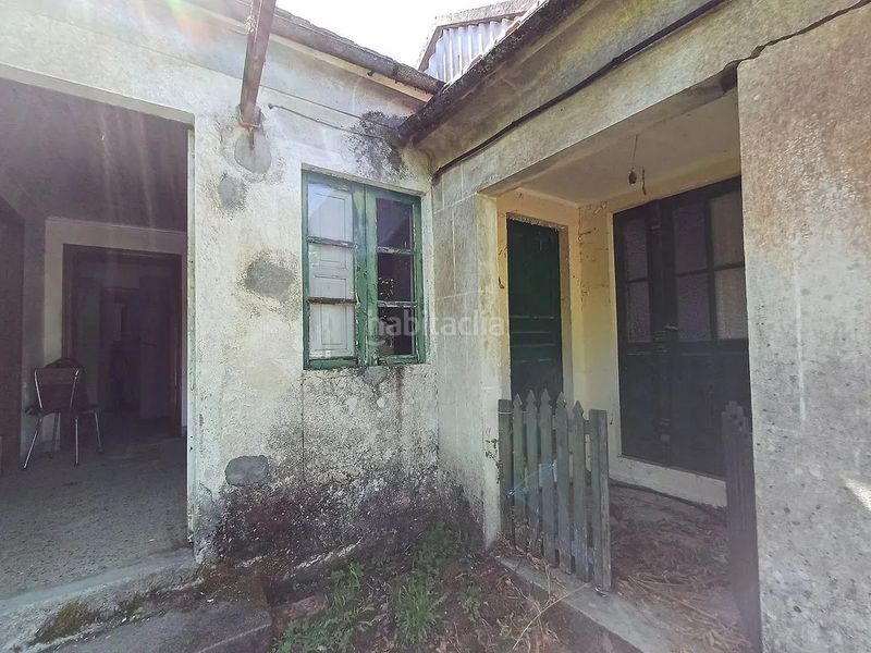 Foto f6e4ed74-ec04-4e31-ada2-67f9e0631014. Casa amb aparcament a Cañiza (A)