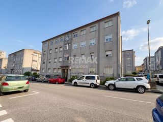 Flat  Rúa maceiras