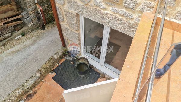 Foto b843cd09-d80a-46a5-aa68-8ffce0203283. Casa a Cenlle