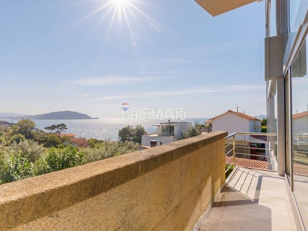 Foto 1a638c64-91fb-4572-ad50-f2a736575c19. Casa amb calefacció aparcament piscina a Coruxo - Oia - Saiáns Vigo