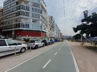 Pis  Rúa mestre montes