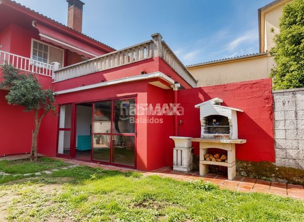 Foto 6a9c7725-66bd-4dfb-9eb0-2768db05ca17. Casa amb calefacció aparcament a Cabral - Candeán Vigo