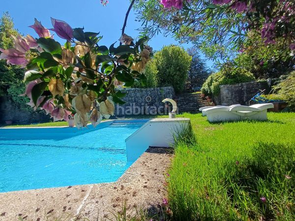 Foto 61d27b77-d684-488c-9785-0ba8bdbe56f9. Casa amb xemeneia calefacció aparcament piscina a Baiona