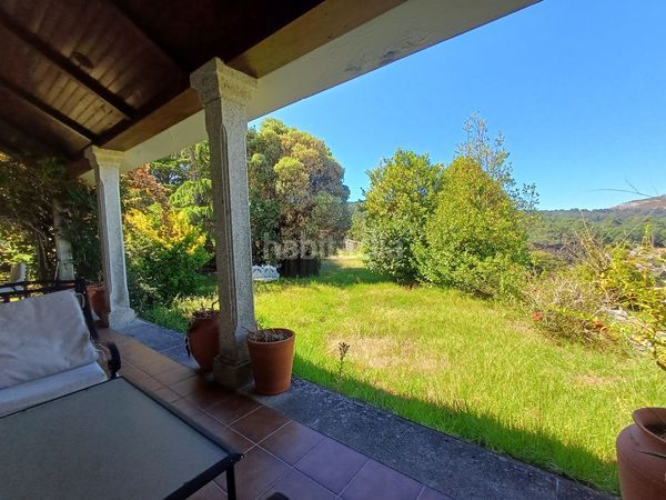 Foto cab4f862-4170-461c-a881-962383006401. Casa amb xemeneia calefacció aparcament piscina a Baiona