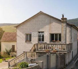 Maison  Lugar o val
