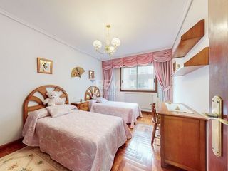 Flat  Rúa de sanjurjo badía