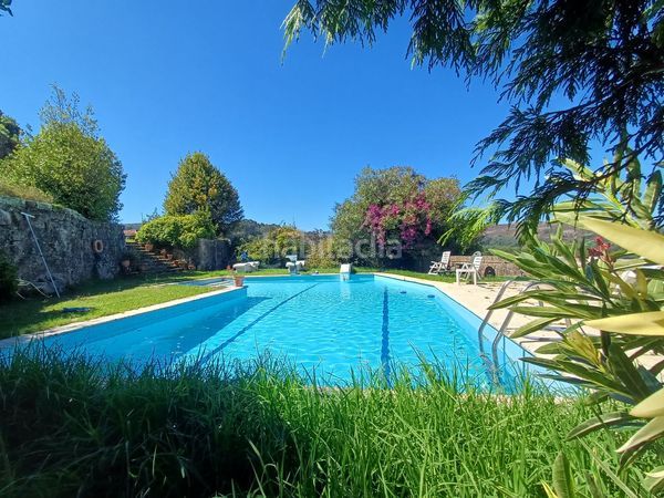 Foto 6da8d609-c550-4949-8a34-b0c34e93d61d. Casa amb calefacció aparcament piscina a Baiona