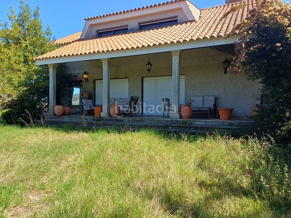Foto b28ff2de-bc23-4146-ba31-e99b26f4365a. Casa amb calefacció aparcament piscina a Baiona