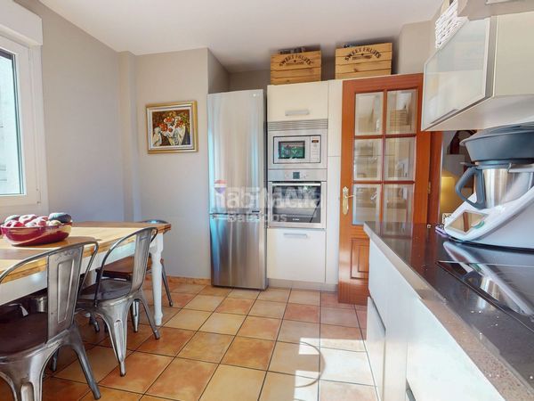 Foto 04b84b58-a292-45d3-9194-1652a5b6e1cf. Chalet en Teis Vigo