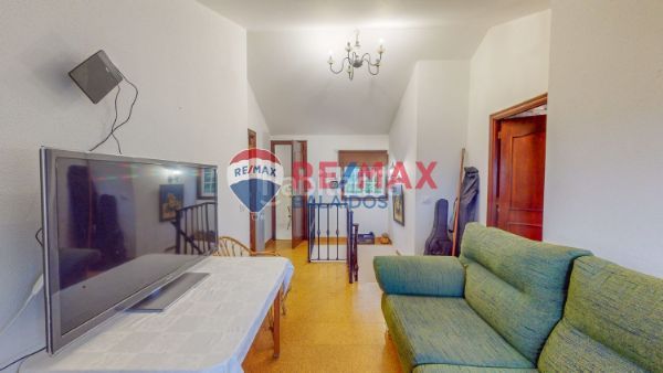 Foto 11fbf1be-c378-45cf-8674-e8d2f887609f. Casa amb calefacció aparcament piscina a Tomiño