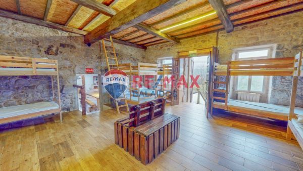 Foto a2f513f6-9f5e-4df8-a07f-70f51b06eb1e. Casa amb calefacció aparcament piscina a Tomiño