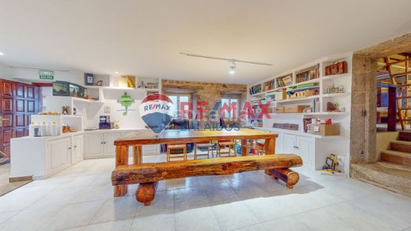 Foto a49588e1-369d-4ba9-8fb4-c34e3654c688. Casa amb calefacció aparcament piscina a Tomiño