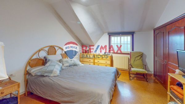Foto c69b2b9d-65c2-42b2-90f5-1be09744a26c. Casa amb calefacció aparcament piscina a Tomiño