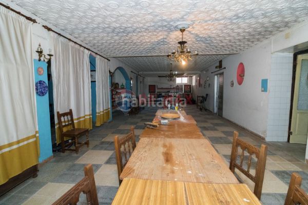 Foto 1e530207-d324-4c56-948c-265f208988a5. Edificio en Guarda (A)