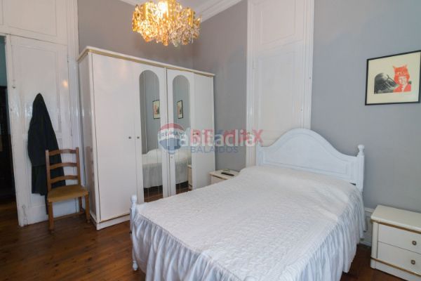 Foto cc7261c5-6f81-47fa-9a91-7cdda219b55b. Edificio en Guarda (A)