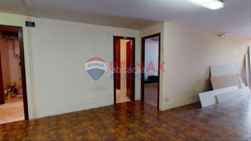 Foto a17910af-b7fc-4602-b880-91e03c7ad88f. Locale commerciale in Sardoma - Castrelos Vigo