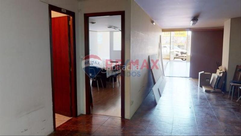 Foto eb425d6a-c602-4d96-aec8-895f8d38da35. Locale commerciale in Sardoma - Castrelos Vigo