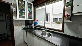 Dúplex  Rúa do roupeiro
