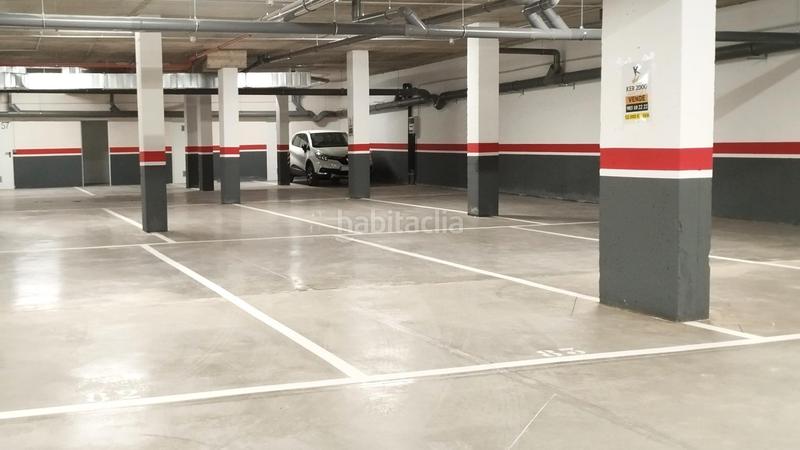 Foto 4aea9854-ed85-4cd8-9ed8-3380ab1209b3. Parking voiture dans calle espiga 16b dans Cistérniga