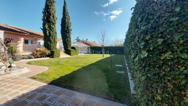 Foto f0bc0d36-fc48-4bee-8b81-eb3691b53b85. Chalet magnífico chalet en el pinar de antequera en Valladolid