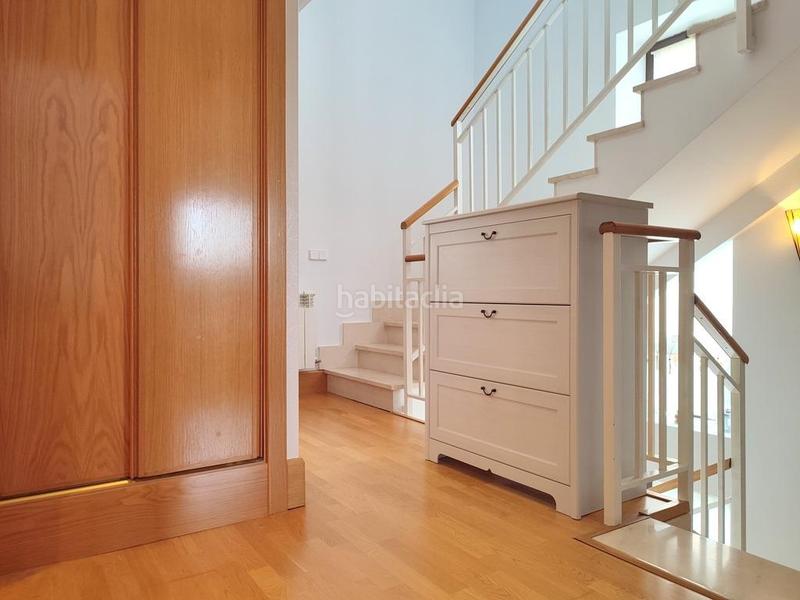 Foto 128ada4b-53e6-4c55-8e20-60e96f045ad6. Casa adossada amb calefacció aparcament piscina a Valladolid