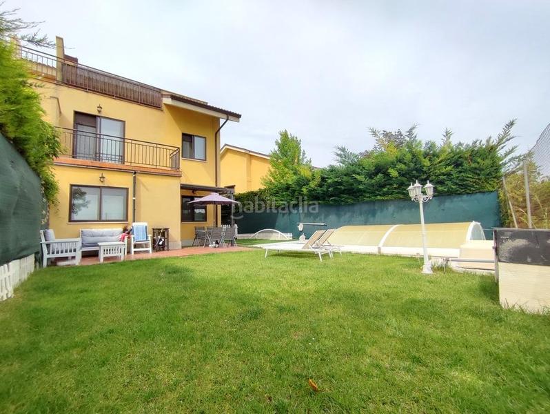 Foto 31be4ad7-df80-4151-a321-f472d07114fb. Casa adossada amb calefacció aparcament piscina a Valladolid