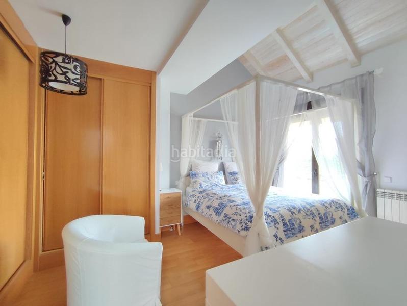 Foto 411e79f4-207e-4c3d-a111-3be4859ec6d3. Casa adossada amb calefacció aparcament piscina a Valladolid