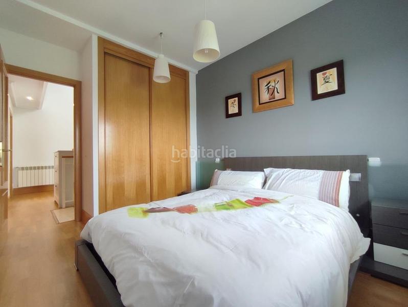 Foto c62773f3-a91a-4147-8778-3e78f18bbf98. Casa adossada amb calefacció aparcament piscina a Valladolid