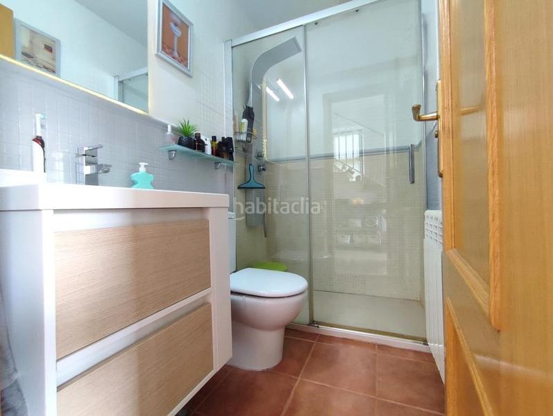 Foto caba1d09-1504-4b34-abba-b25a5a0bc46e. Casa adossada amb calefacció aparcament piscina a Valladolid