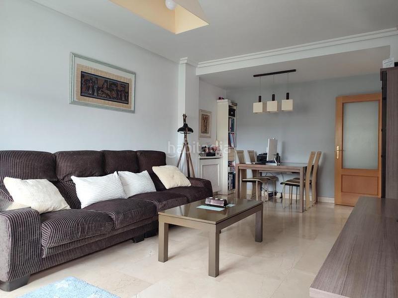 Foto cfadd218-dcf2-4c58-9516-8cd53c5375f5. Casa adossada amb calefacció aparcament piscina a Valladolid