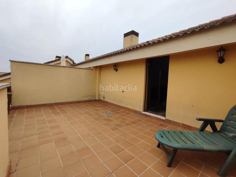 Foto f93a099e-7ca7-4e6c-9127-1c7cbed6dab6. Casa adossada amb calefacció aparcament piscina a Valladolid