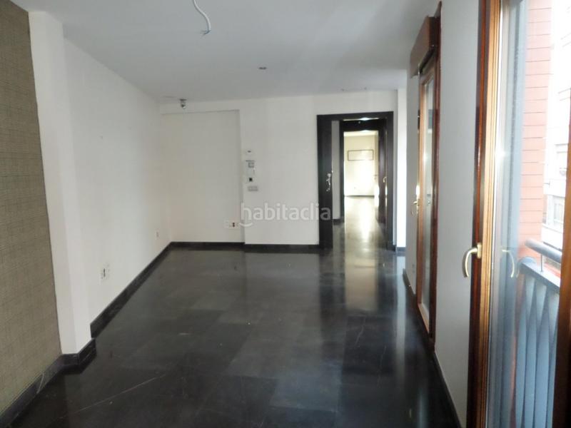 Foto 6094d389-4115-4e47-bfc8-864d2c5da537. Lloguer oficina a calle galatea 4 a Campo Grande Valladolid