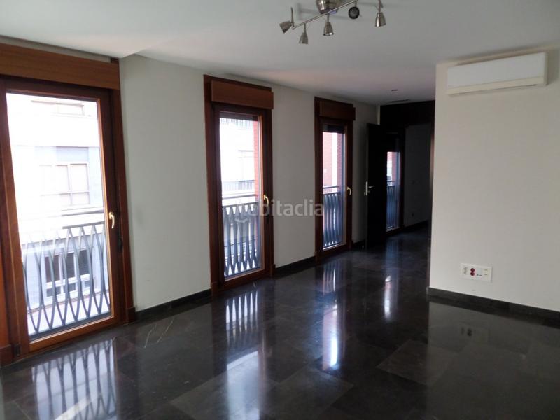 Foto 8c090a9b-4d45-4542-9338-d7273b667517. Lloguer oficina a calle galatea 4 a Campo Grande Valladolid