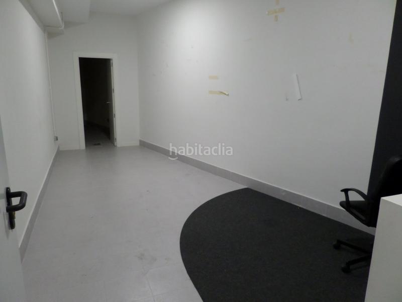 Foto a7ab0144-1b2b-4814-83bb-3b6b9f7a7125. Lloguer oficina a calle galatea 4 a Campo Grande Valladolid
