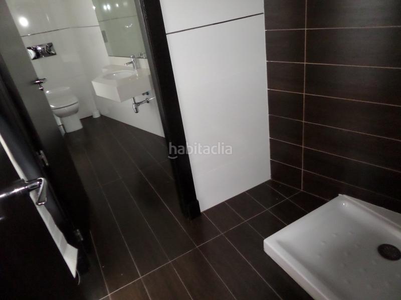 Foto aea65acc-1502-42c9-aad8-544f50524bd0. Lloguer oficina a calle galatea 4 a Campo Grande Valladolid