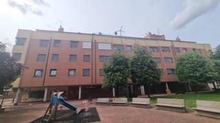 Pis en Plaza salvador dali 1. Piso en venta en la farola Pis en Plaza salvador dali 1. Piso en venta en la farola