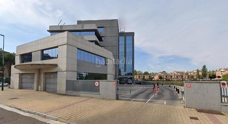 Foto c940fa24-64aa-4227-af97-5ee6356cadc8. Alquiler oficina  en uno de los mejores edificios en Valladolid
