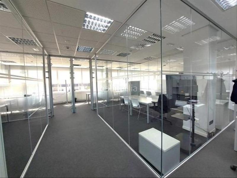 Foto cc465f8f-419f-4e84-a378-e7c1bd8935f8. Alquiler oficina  en uno de los mejores edificios en Valladolid