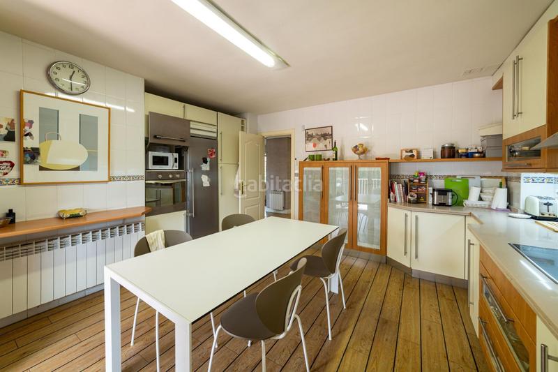 Foto de87b9ca-195d-42f3-b8c8-9166ae140ae9. Maison jumelée avec chauffage piscine dans Simancas