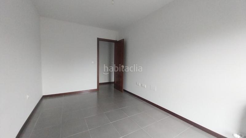 Foto 0dd07f5e-0311-4615-b53c-632b77abb2f0. Piso en calle reja 10 amplio y luminoso piso seminuevo en pajarillos, en Valladolid