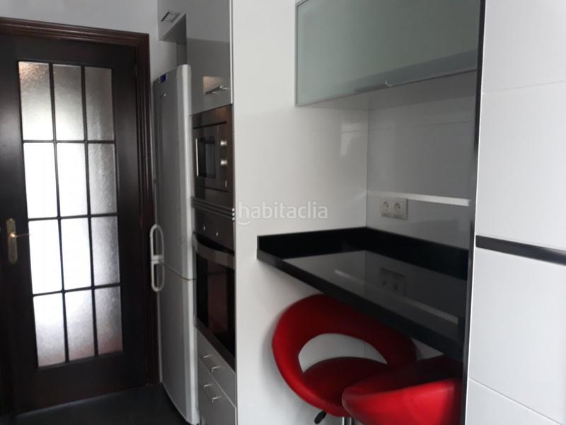 Foto 7ec499ac-d4af-4513-a41f-3bd4c8e69586. Rent flat with heating parking pool in Parquesol Valladolid