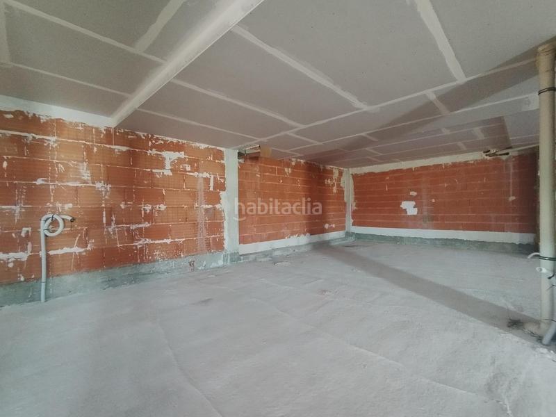 Foto 97a46a9f-c17d-415c-aa20-e97bfabe04a9. Miete geschäftsraum in Las Villas - Valparaiso - El Peral Valladolid