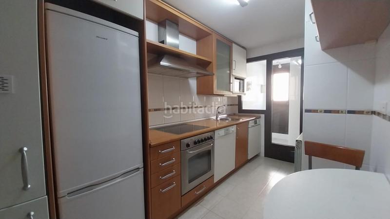 Foto 756fc023-f5c1-4dde-88ef-9c9459728b82. Appartement dans calle manuel azaña 52 dans Parquesol Valladolid