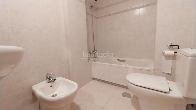 Foto a8778075-b674-493a-b7dd-0cfbfb2c86ca. Appartement dans calle manuel azaña 52 dans Parquesol Valladolid