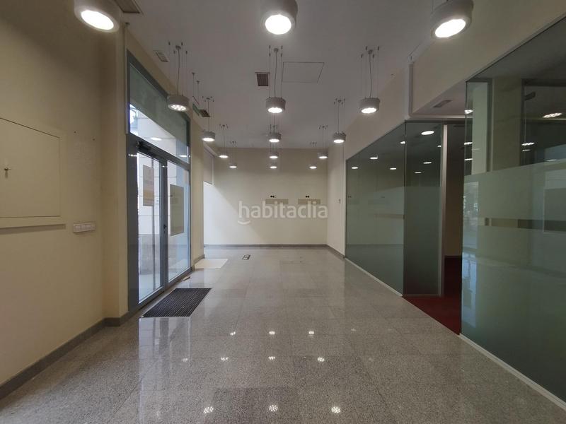 Foto 2e7c60e5-48a4-4d40-9cd9-d9c0f39fbaf1. Location local commercial dans Centro Valladolid